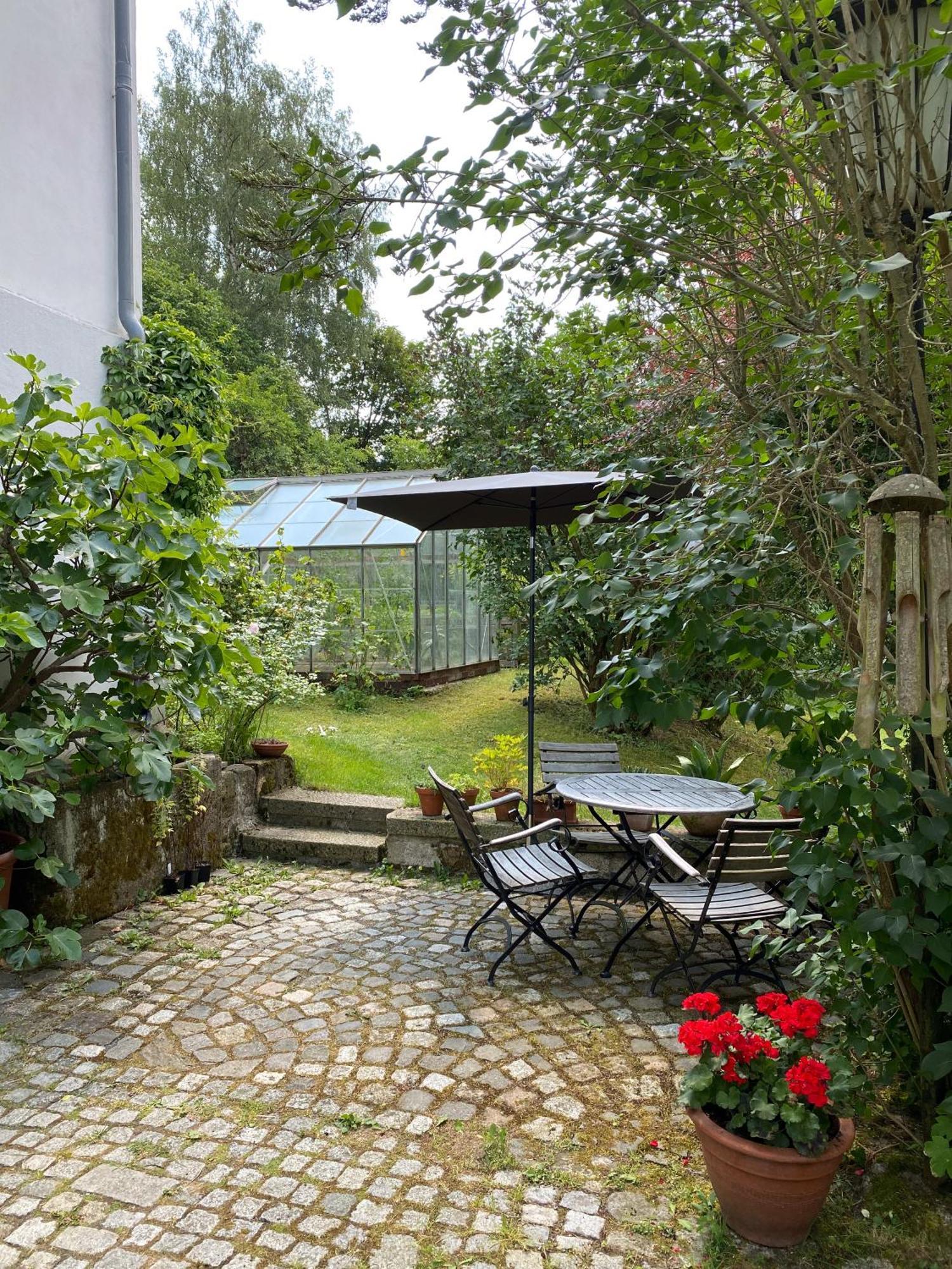 Haus Mit Geschichte In Maehring Apartment Exterior photo